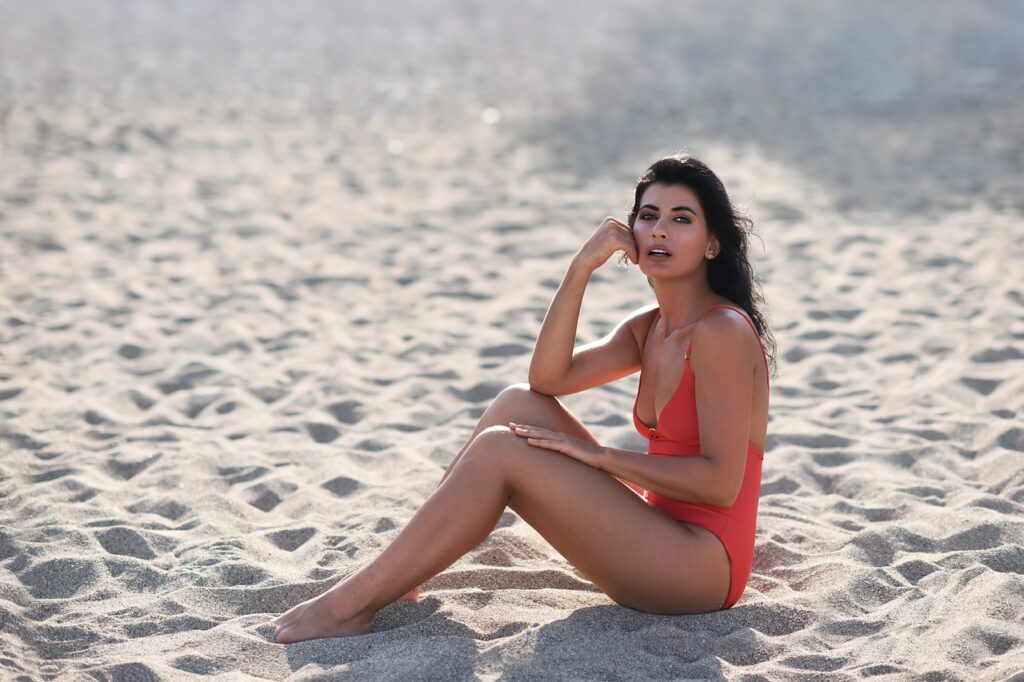 Show Off Your Curves Effortlessly in Body Positive Swimwear