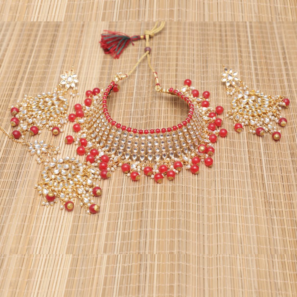 Make The Most Of Every Occasion With Swarajshop’s Exclusive Jewellery & Apparel Collection